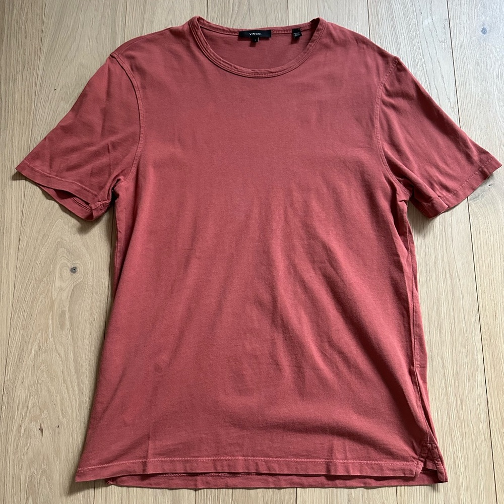 Vince Men's Short Sleeve Tee in Rust